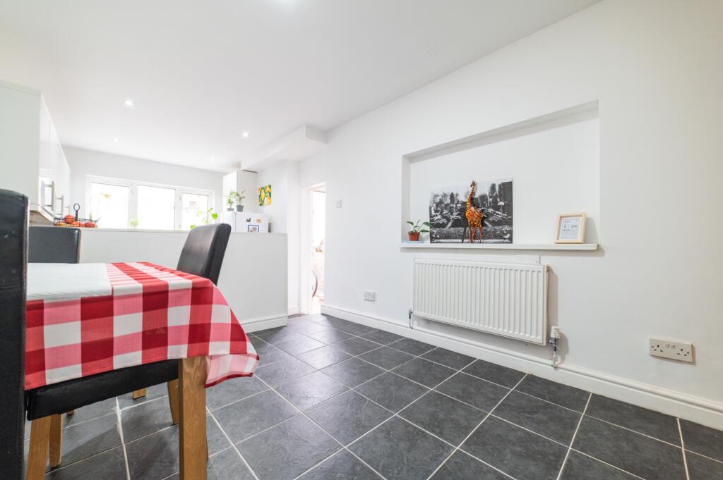 Call 02920 454555 to secure your viewing_4