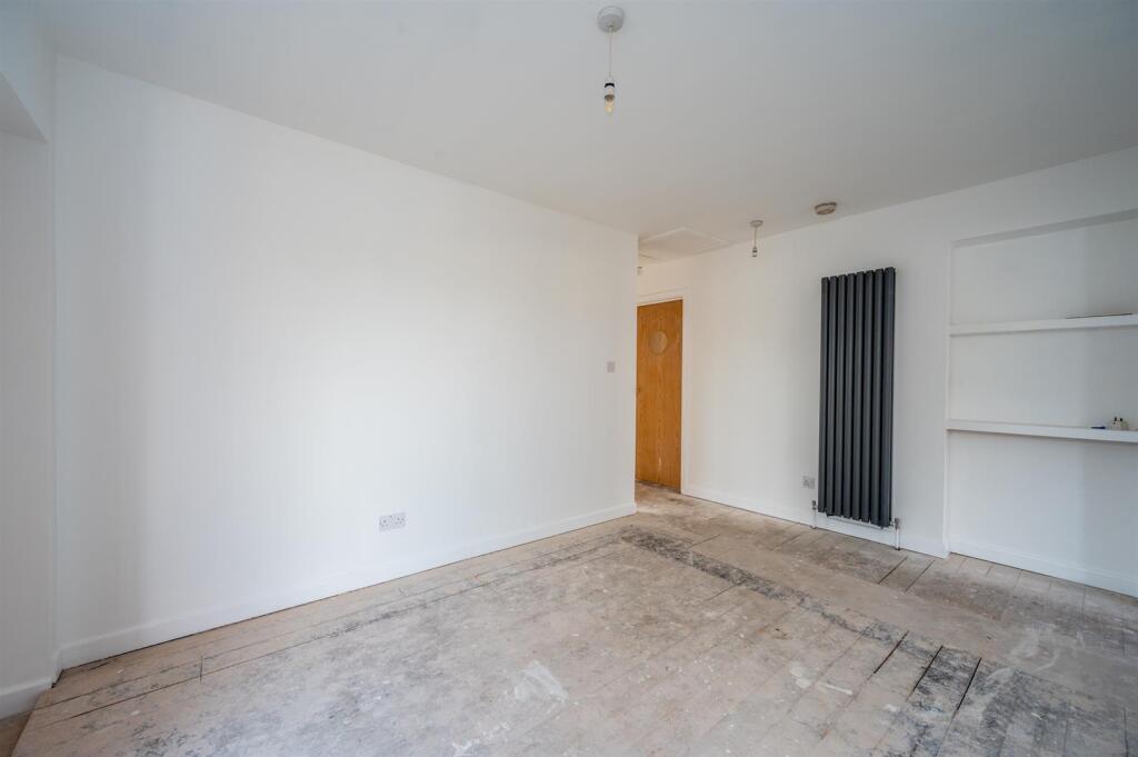 1aEastokeAvenue228.jpg