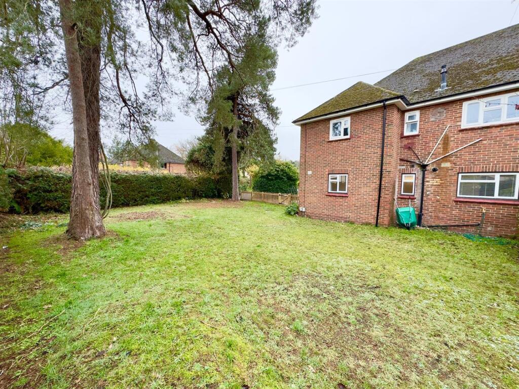 Private Front Garden