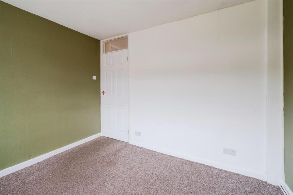 Bedroom-5.jpg