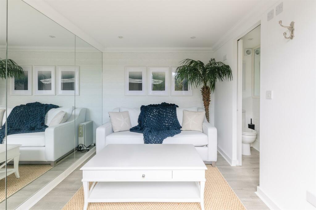 The Beach Hut