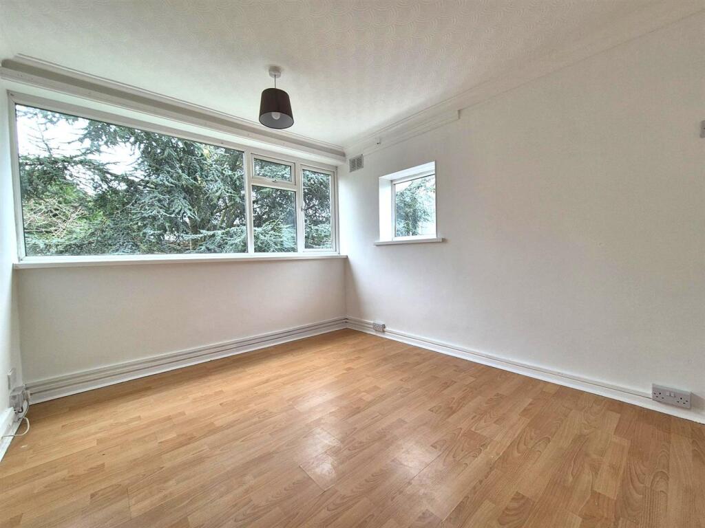 Bedroom No.1