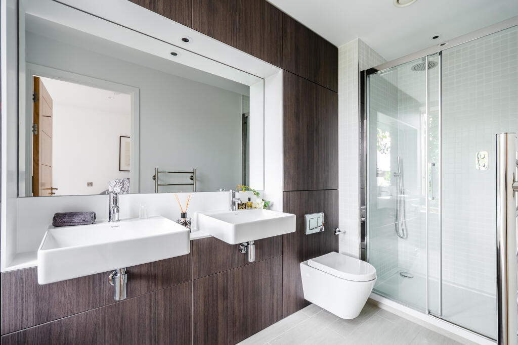 Blackburn House 22 - 29.jpg