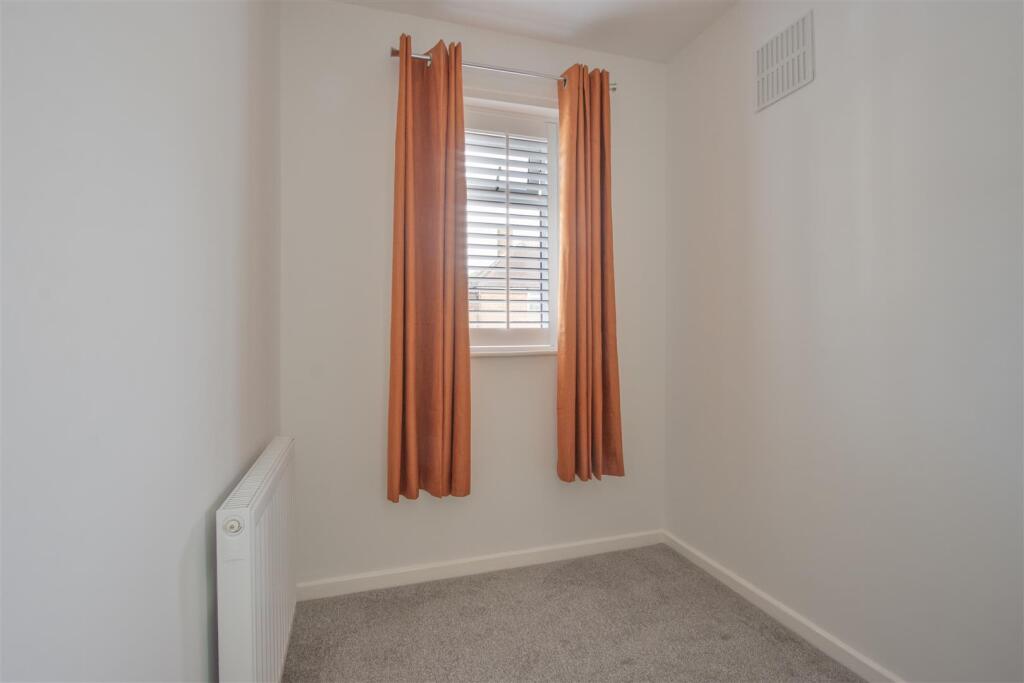 Bedroom 3.jpg