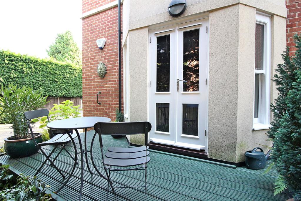 Terrace.JPG