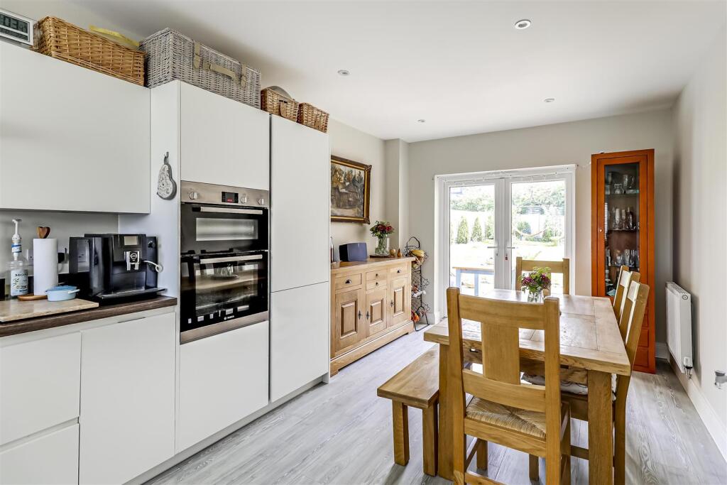 2 Meadowsweet Way, Newport, Saffron Walden, CB11 3