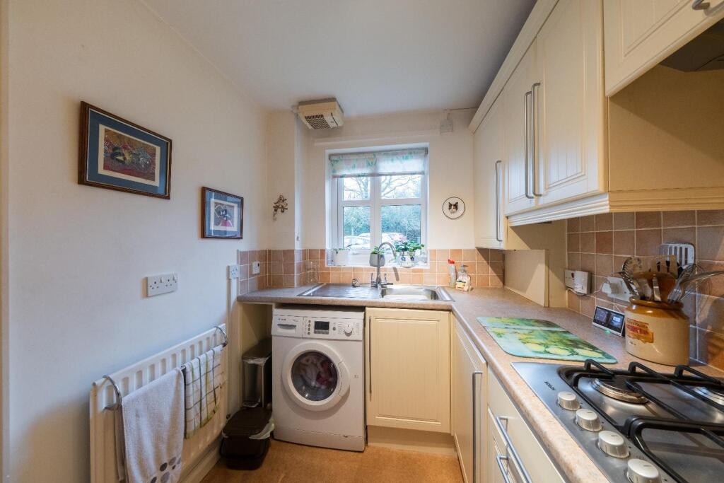 22 Rathbone Park-003.jpg
