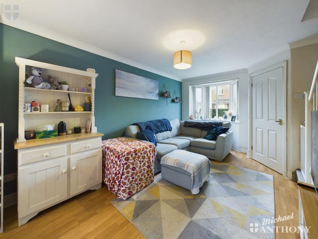 CAM03852G0-PR0176-STILL006