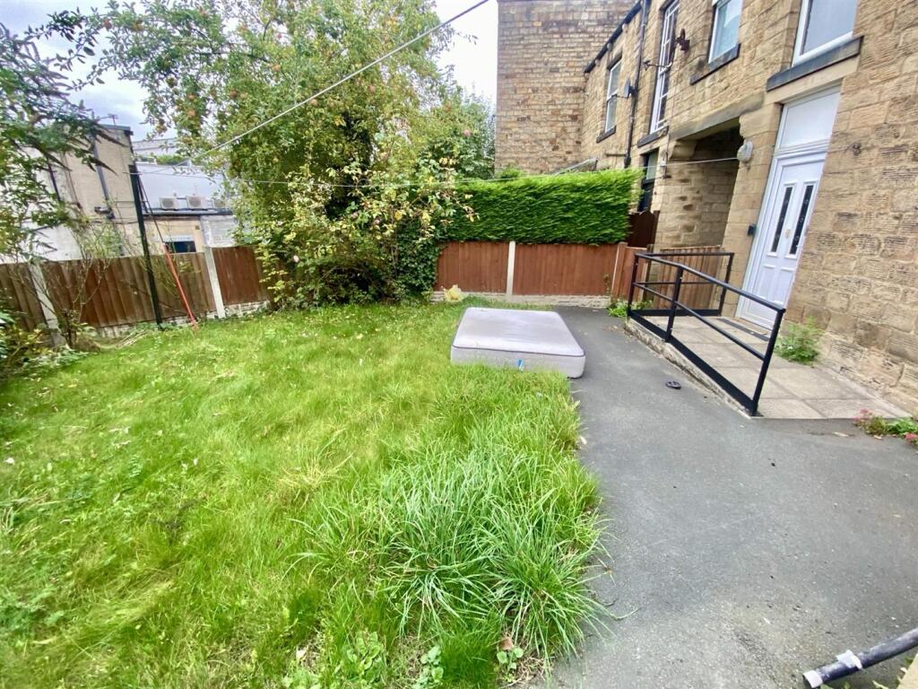 Bramleys Estate Agents - King Street - Mirfield (1