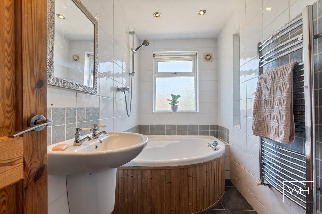 6 Beltoft Way 17_297