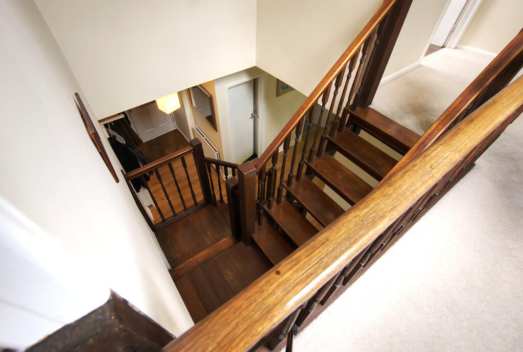 Upstairs Hallway ...