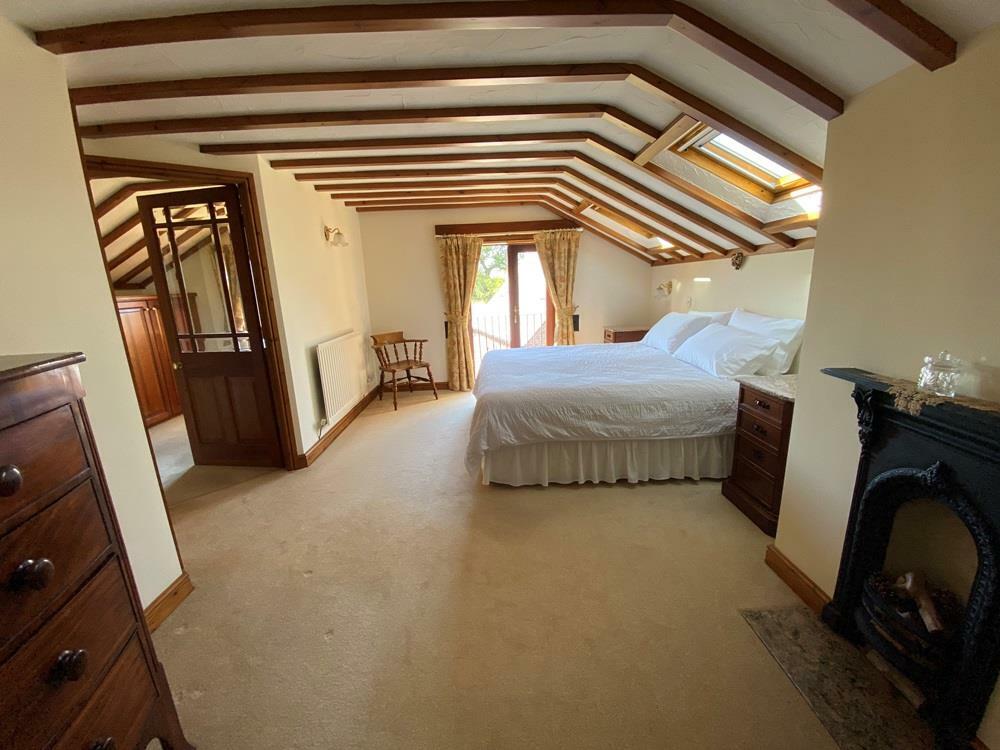 bed1.JPG