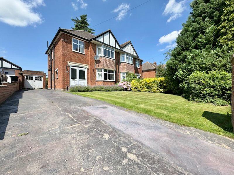 Front drive and front garden