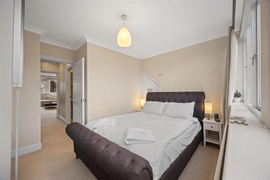 Denning Road, Hampstead NW3