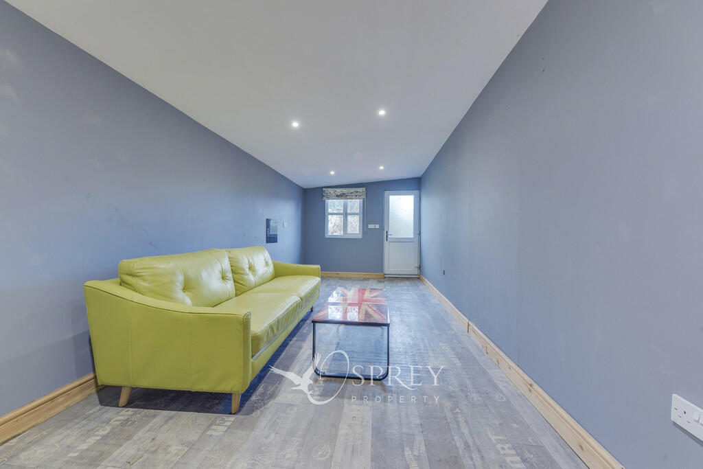 Annexe Living Roo...