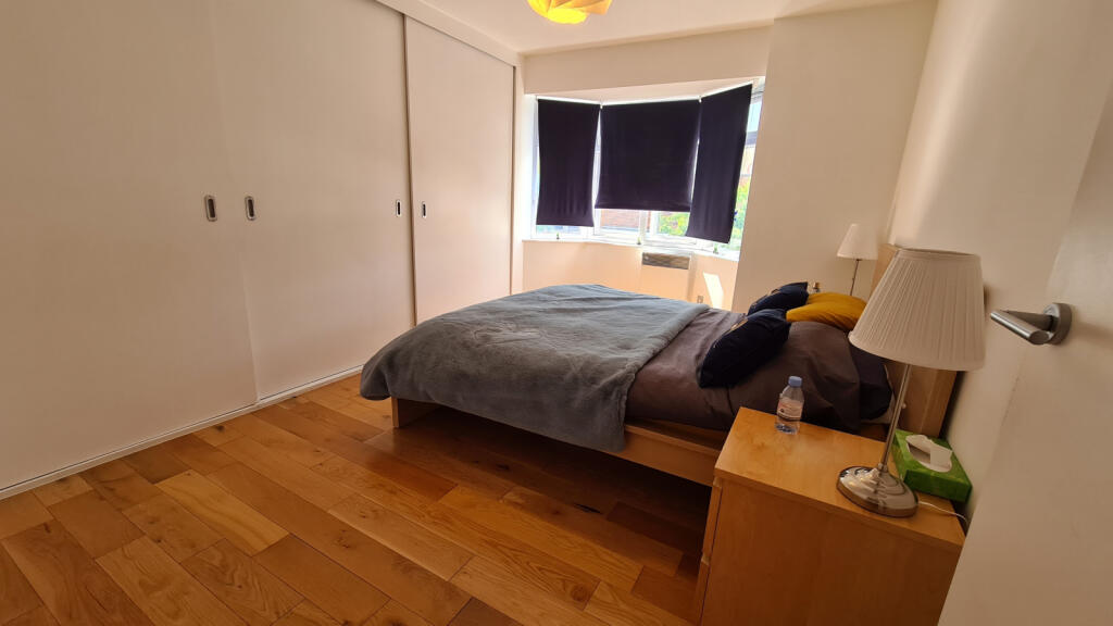 Bedroom1.