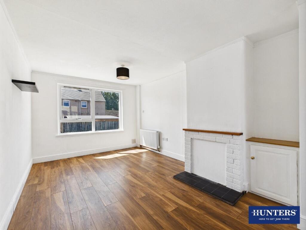 Living &amp; Dining Room