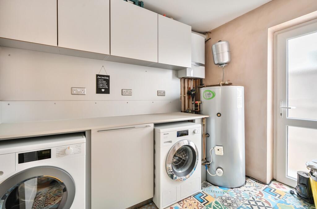 1315266-19-685d23db8bfc6