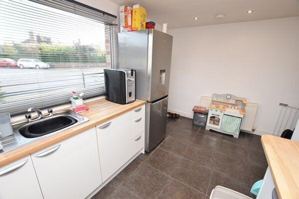 breakfast/kitchen