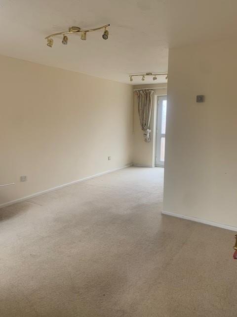 11 Webbington Lounge.jpg