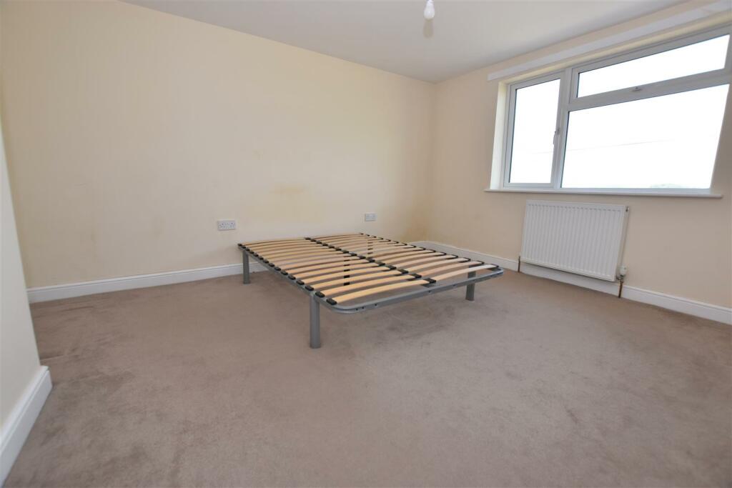 Bedroom One.jpg