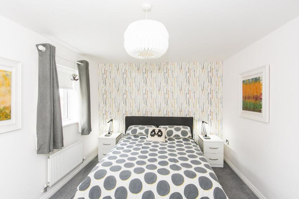 (Bedroom One Photo Two)