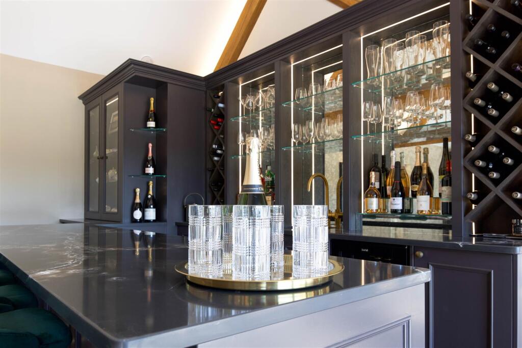 Hammerwhich Place Farm-22.jpg