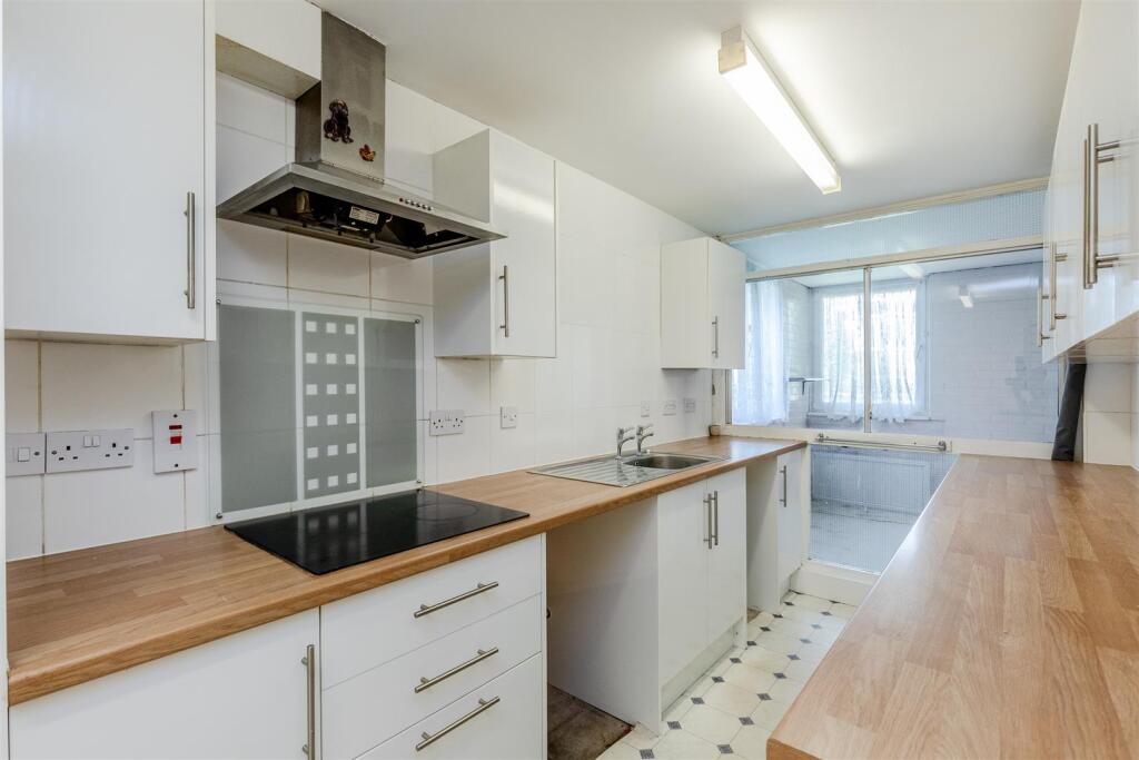 Durdham Park, Redland Kitchen.jpg