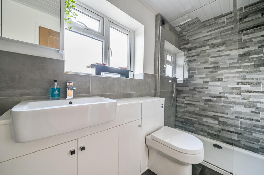 1345542-17-68aefd...