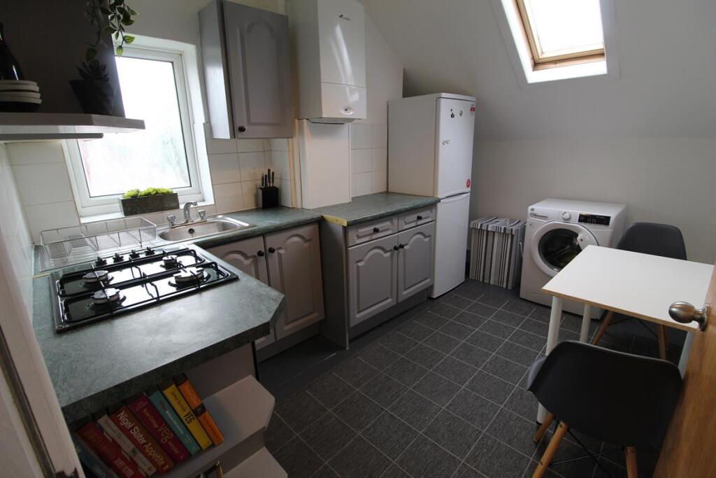 Kitchen 2