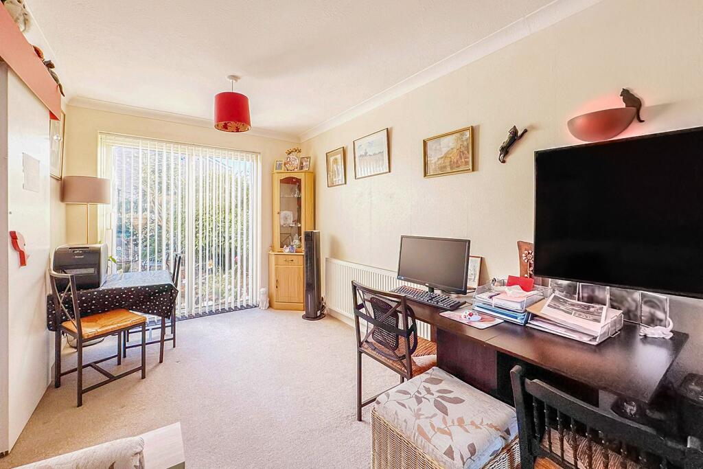 Living Room/Dining Room