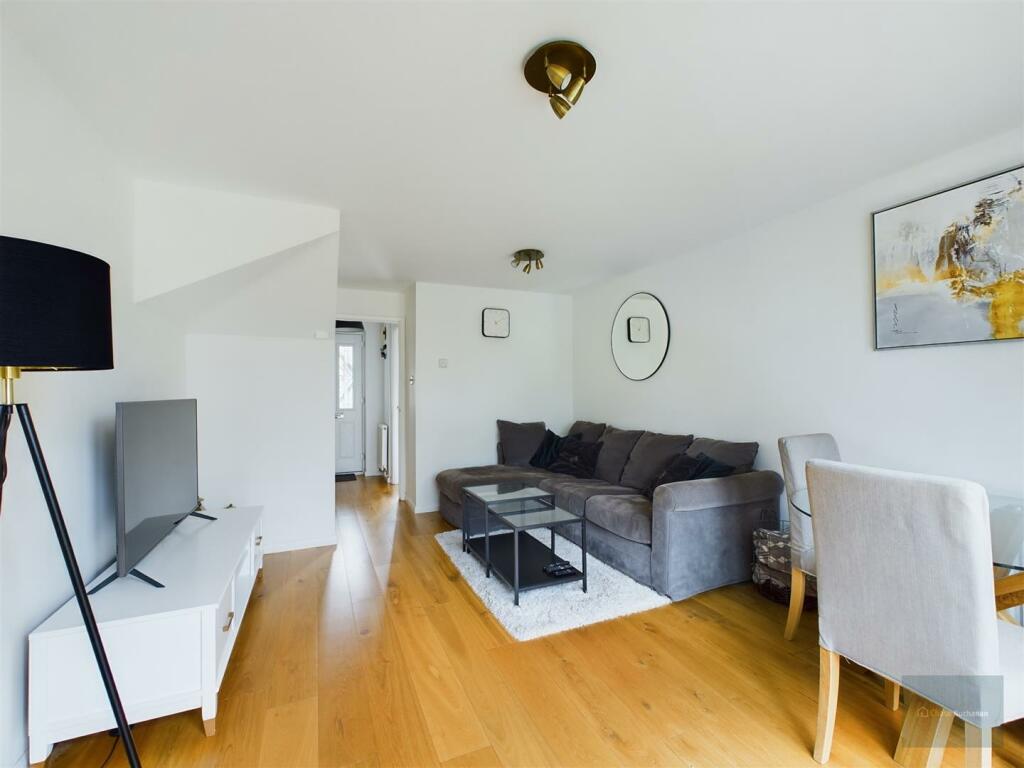 CAM03014G0-PR0039-ST