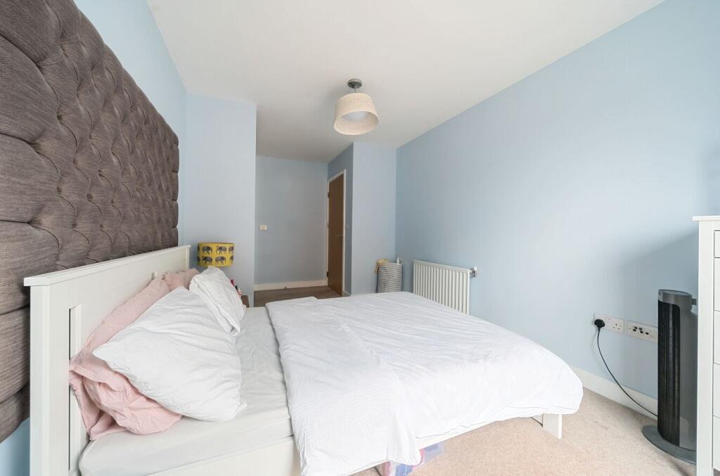 1306627-22-685038...