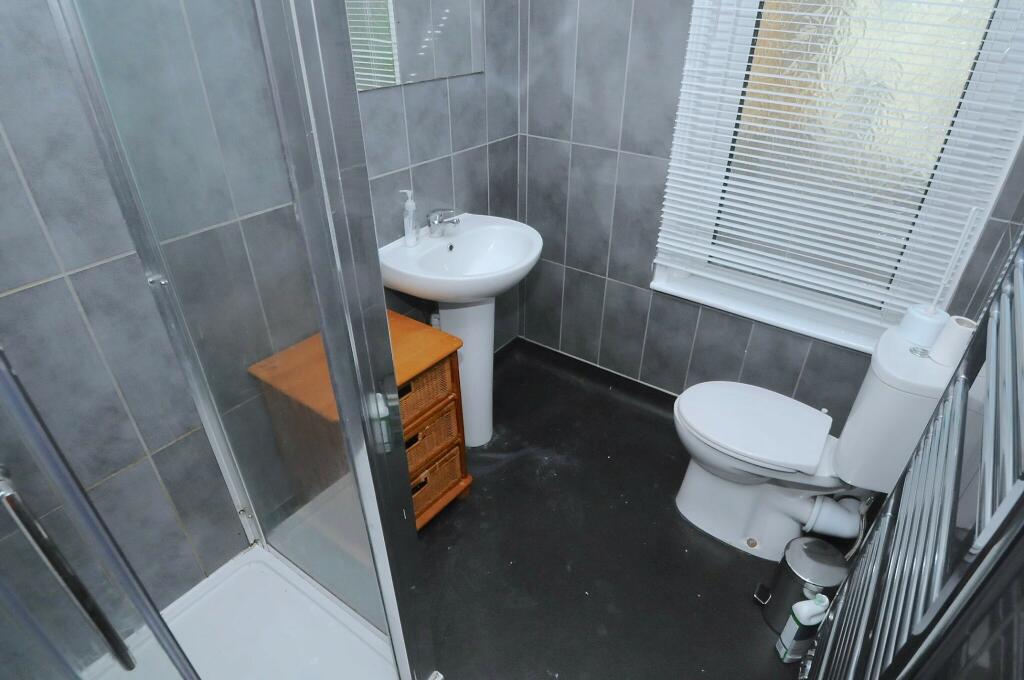 4 Bed Student House on Waterloo Road - SEE VIDEO TOUR