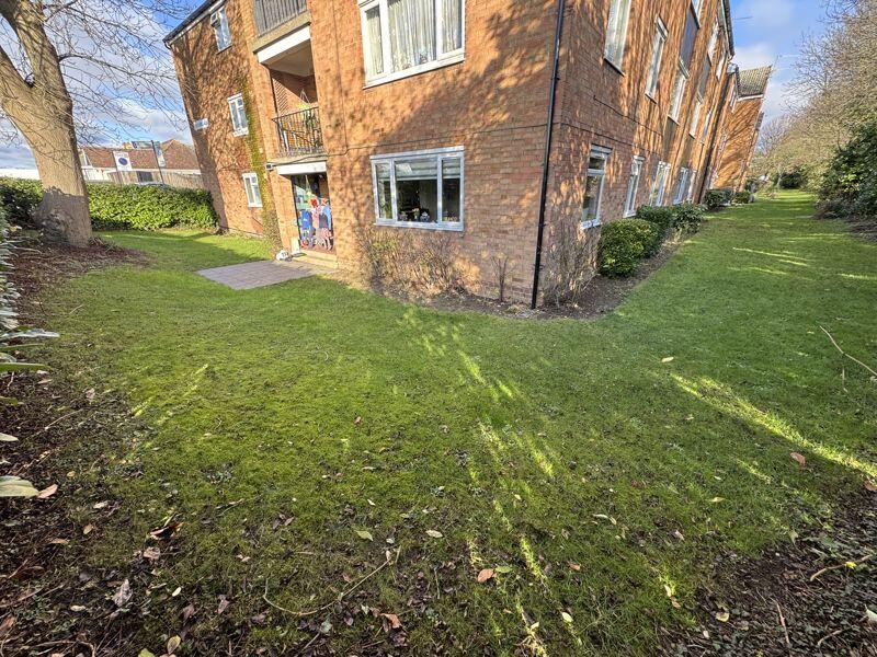 The Farmlands, Northolt