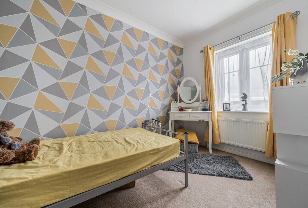 1385604-17-692863...