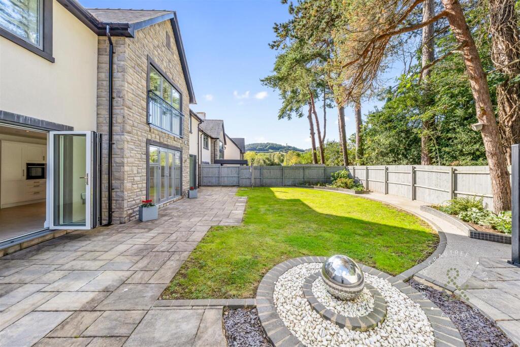 The Paddock (26).jpg