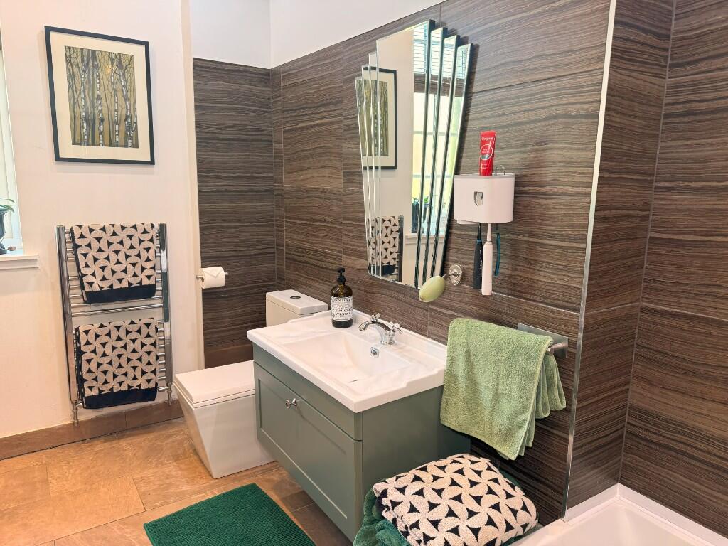Bathroom 2