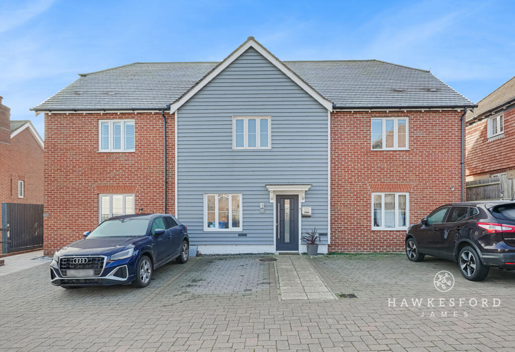 Ringlet Grove, Iwade - Front