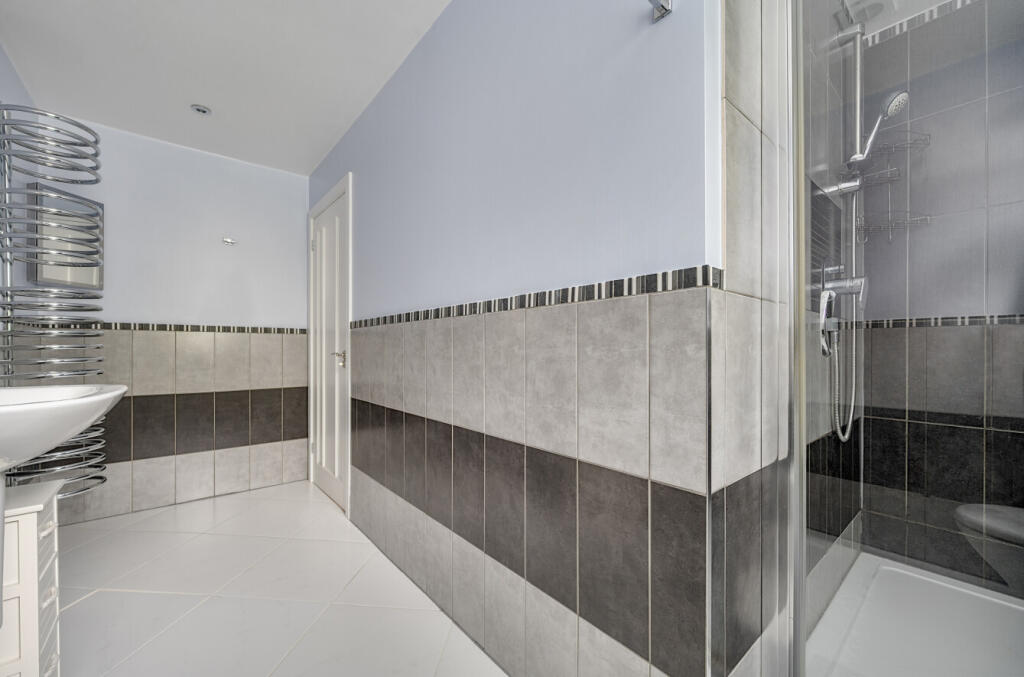 1313205-9-685aa50...