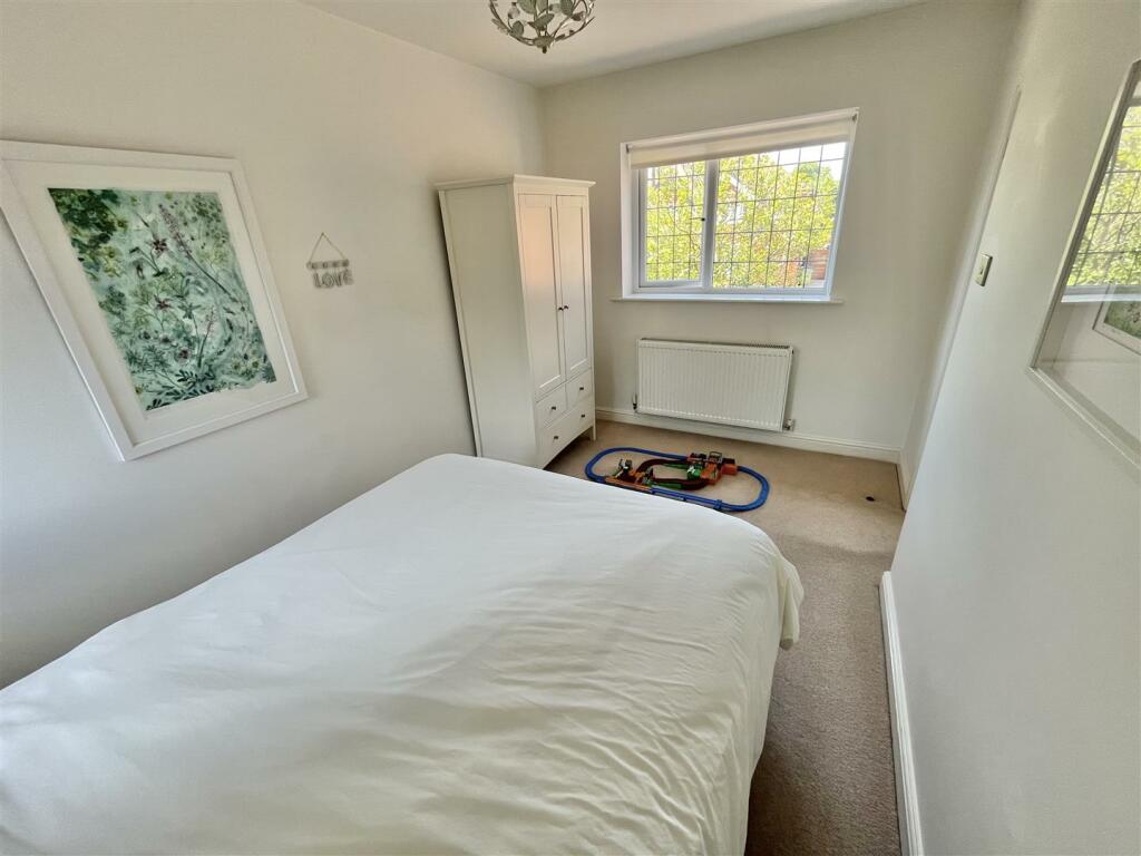 Bedroom 2 Aspect 2.jpg