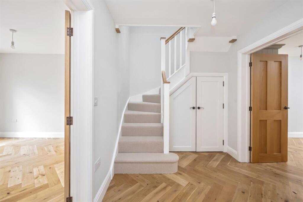 East Avenue, 6a-013.jpg