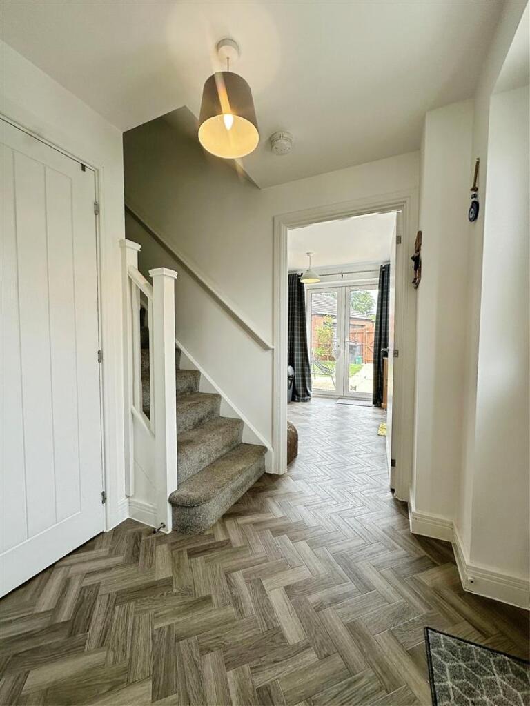 d019c775--4B36-AF06-01FCE3DD0981-16722-0000054A23D