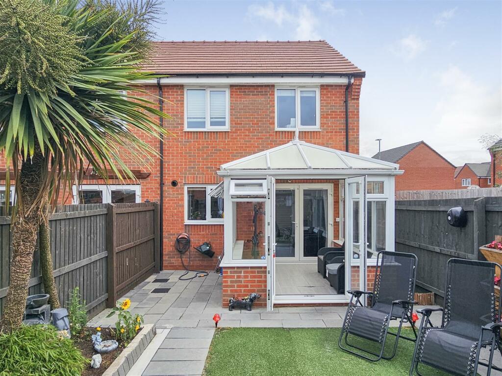 Malin Close (11).jpg