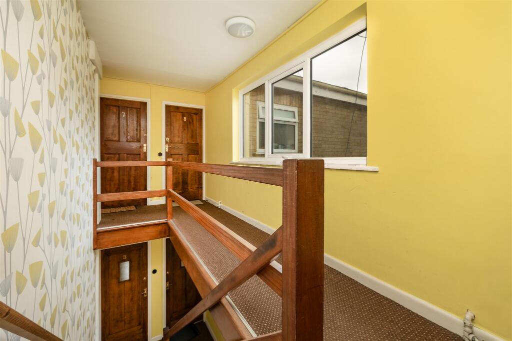 Clarendon Court - Communal Hall