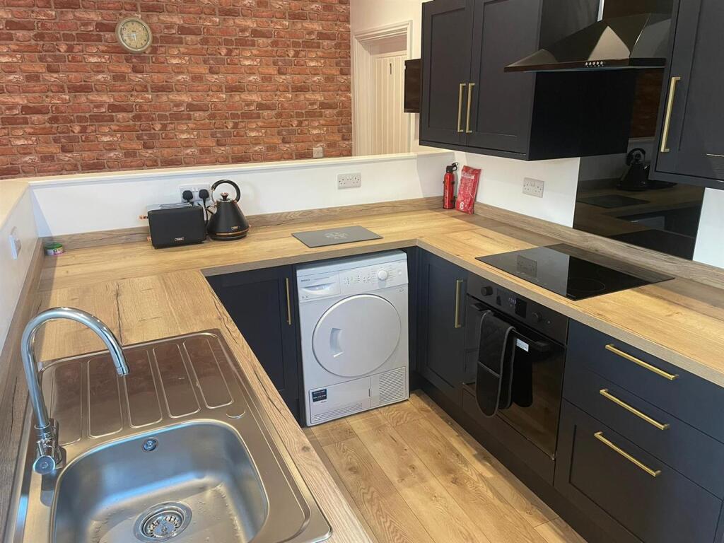 Communal Kitchen