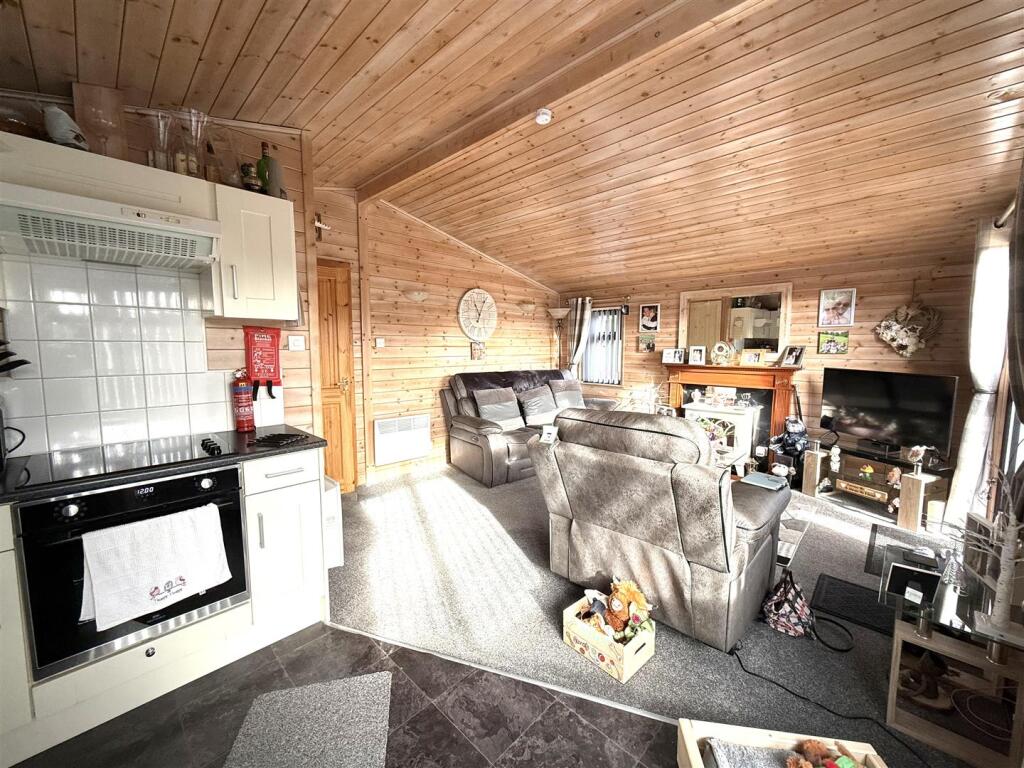 19 LOVE LANE OP.jpeg