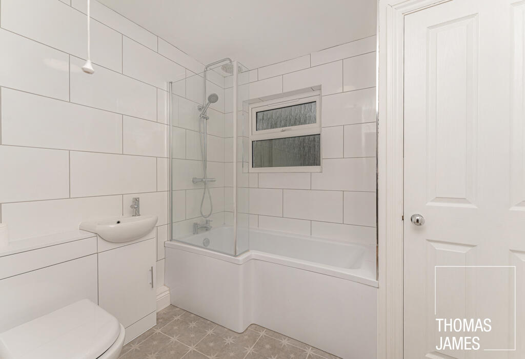 Marlborough Road, contemporary bathroom