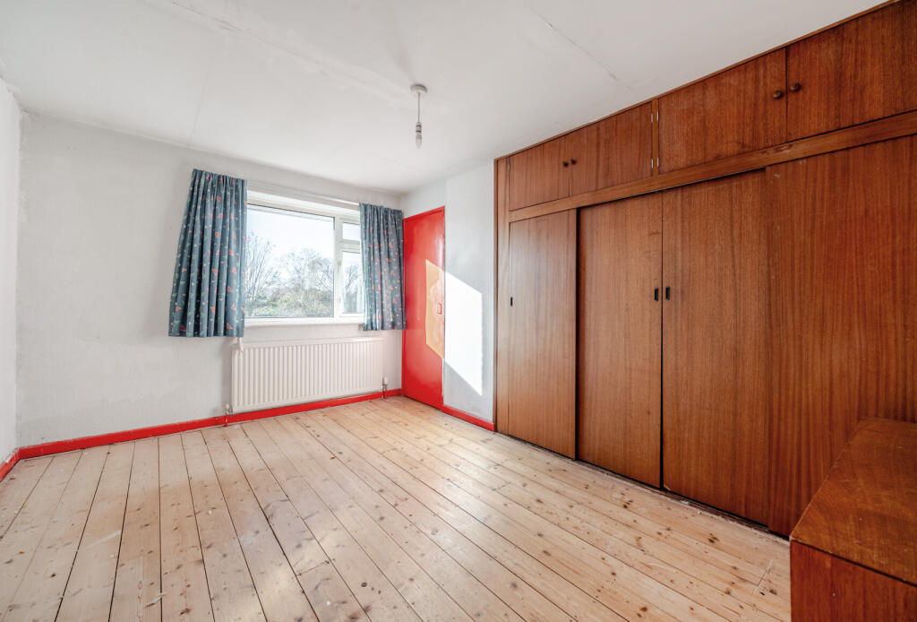 1381423-5-691ef23...