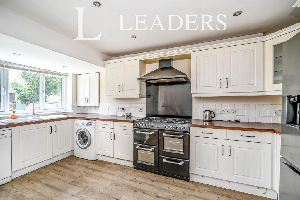 5 Grange Gardens  (1